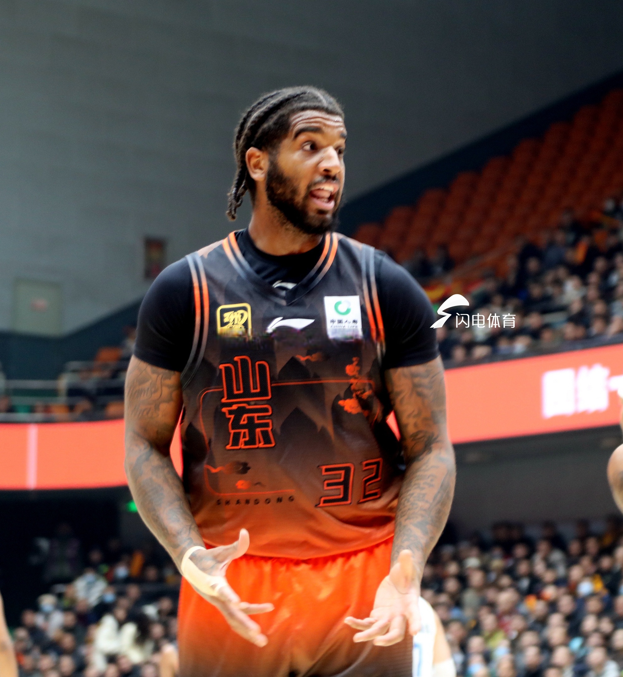 转折点！山东男篮回应争议，中超今晚攻防权衡，话题不断，更衣室氛围转暖(55年授衔谁闹得最凶)-9游游戏中心